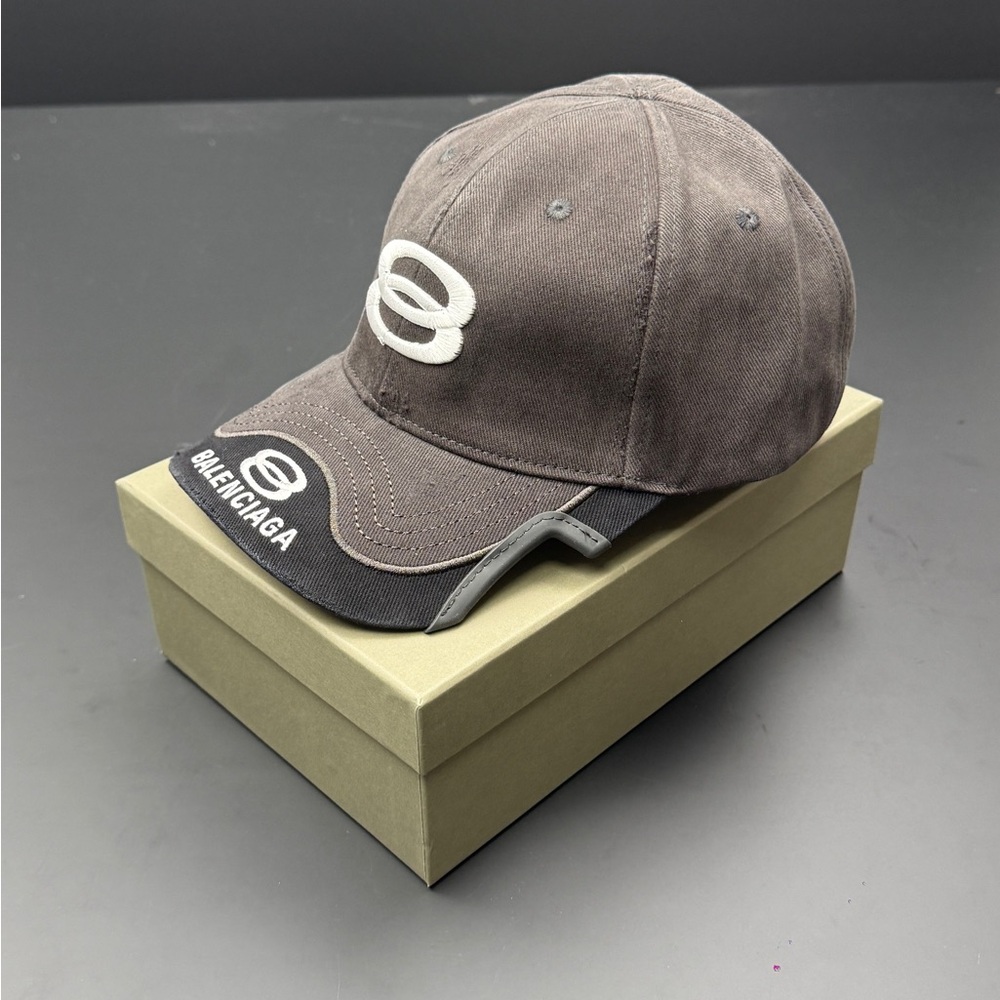 Balenciaga Charcoal Gray Baseball Cap with White Logo - Picture 2 of 8
